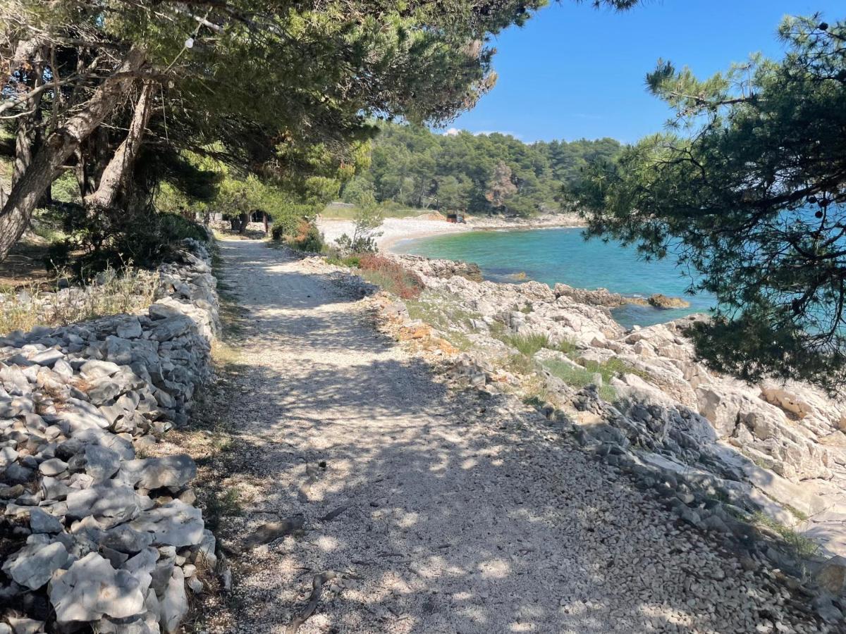 Miolin Beach House Trogir Exterior foto