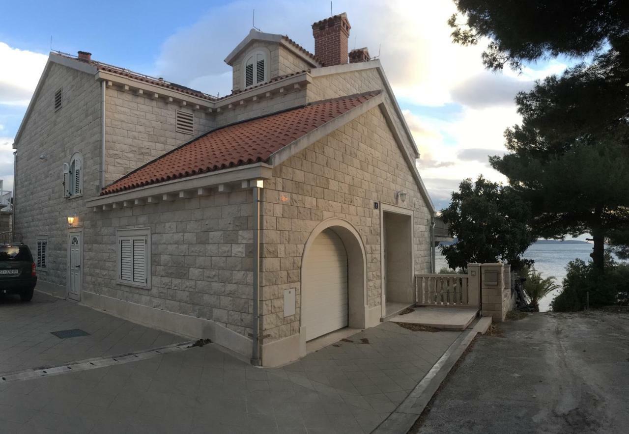 Miolin Beach House Trogir Exterior foto